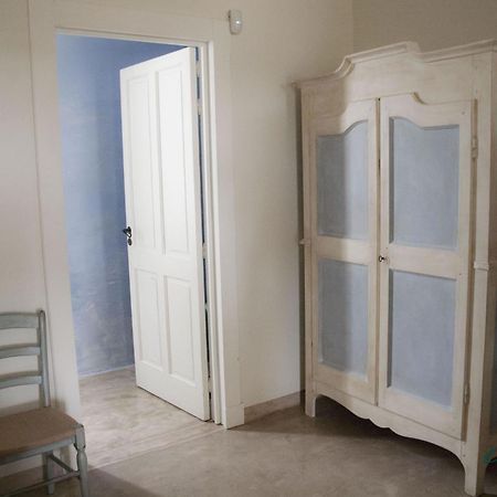 Agriturismo Li Calizzi Arte E Natura Novoli Bilik gambar
