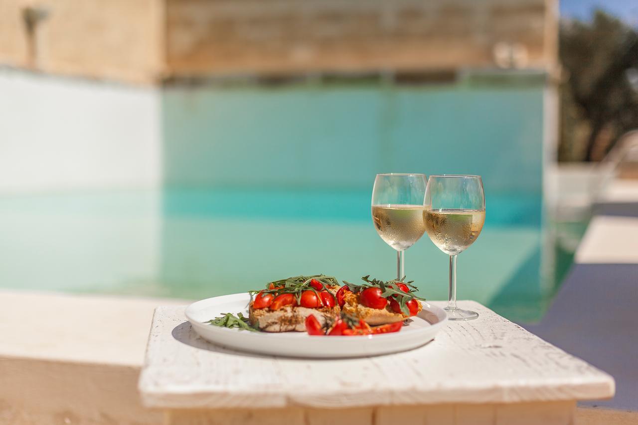 Agriturismo Li Calizzi Arte E Natura Novoli Luaran gambar